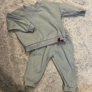 Gently worn Little Bipsy jogger set [18-24m]